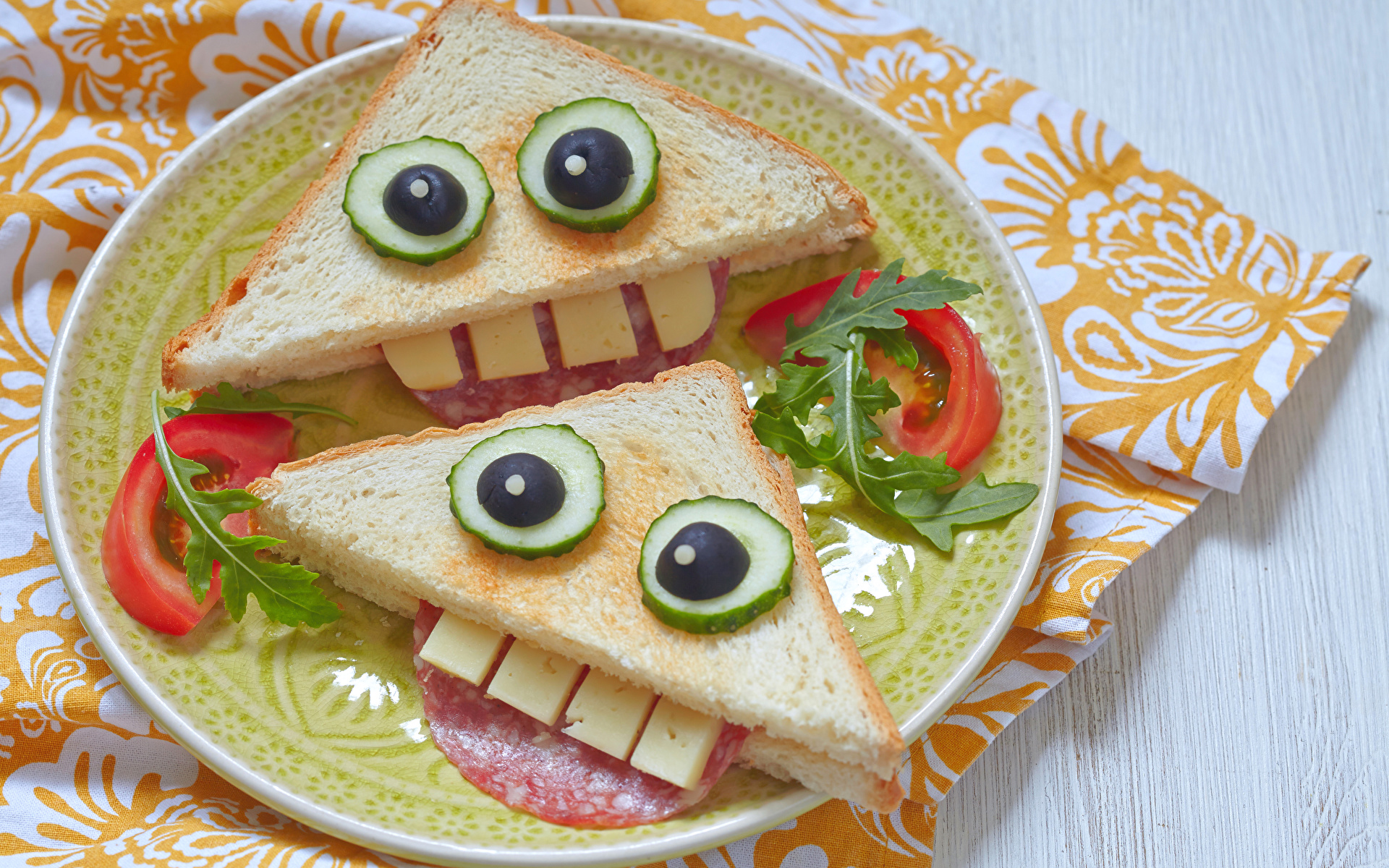 this is an image of a sandwich